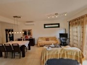 Chersonisos Kreta, Chersonisos: Große Villa am Dorfrand zu verkaufen Haus kaufen